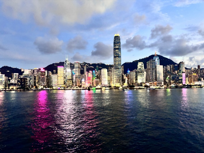 香港,东方明珠的璀璨之声